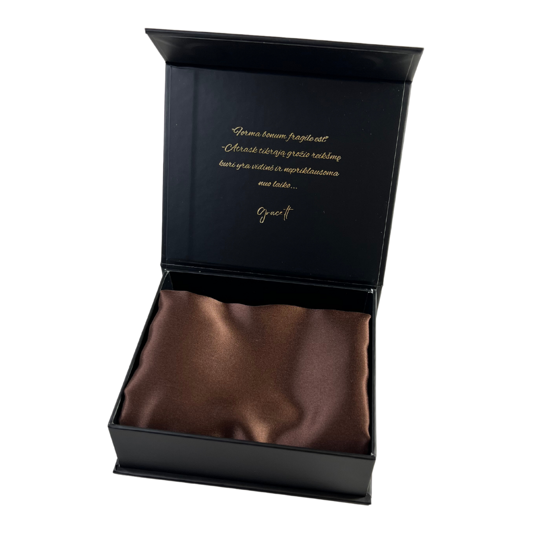 Šilkinis pagalvės užvalkalas 100% Mulberry šilkas 19 mom Royal Brown – prabangus, švelnus ir elegantiškas.