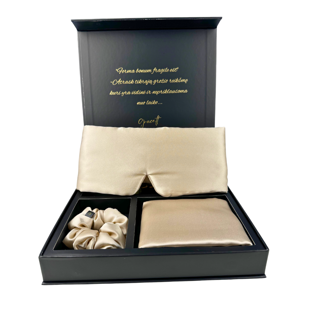 Šilkinis pagalvės užvalkalas, šilkiniai miego akiniai, šilkinė plaukų gumytė, rinkinys