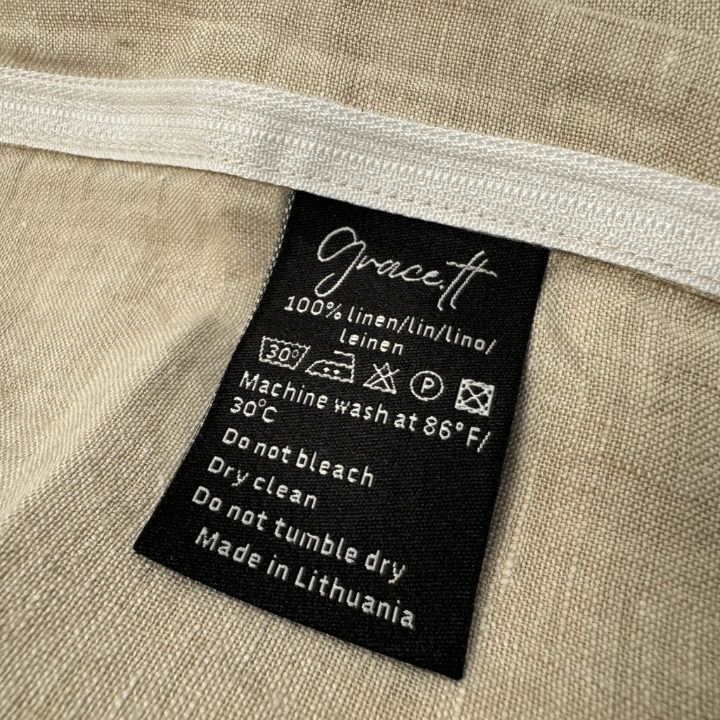Grace.lt etiketė – 100 % linas, priežiūros rekomendacijos ir kilmė: pagaminta Lietuvoje